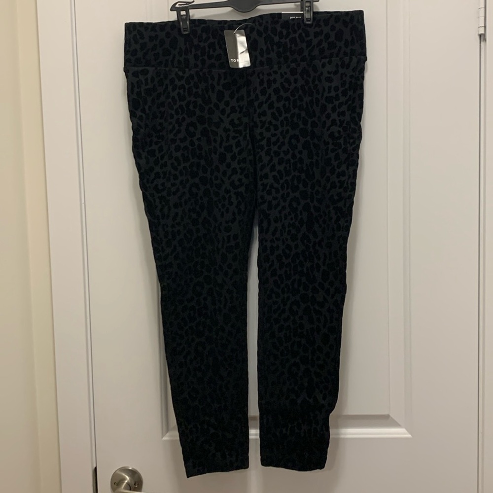 NWT Torrid 0 Pixie Pants